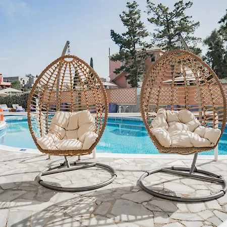 Maltezos Hotel 3*